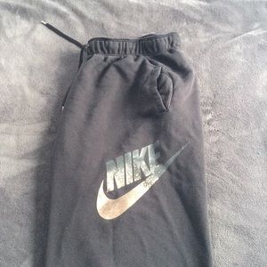 Black nike sweatpants